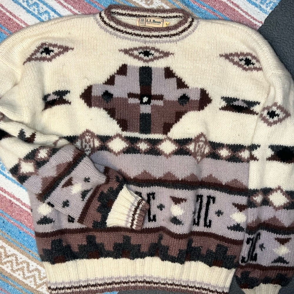 L.L. Bean Vintage 100% Wool Aztec Heavy Sweater Large
